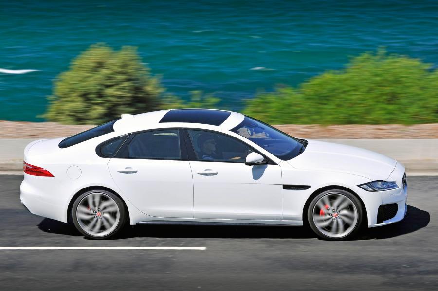  Jaguar XF S 2016 года  (AU) (фото 20 из 31)